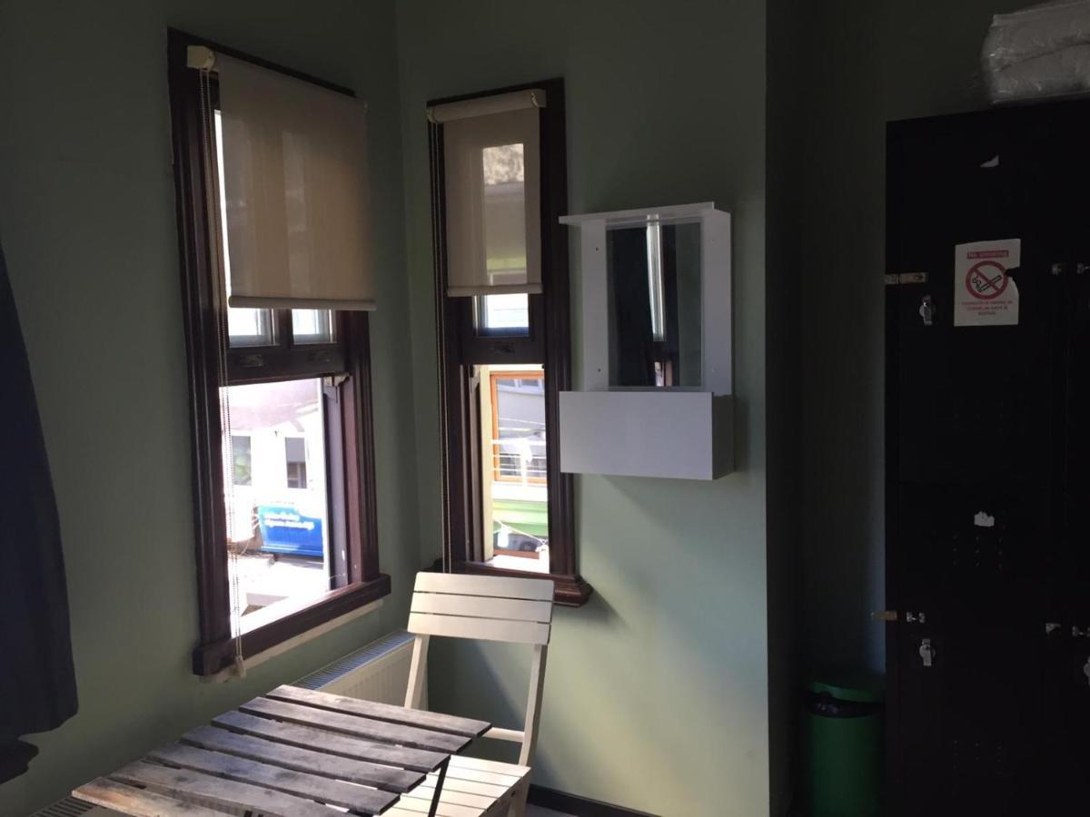 The Hub Hostel Istanbul Exterior foto
